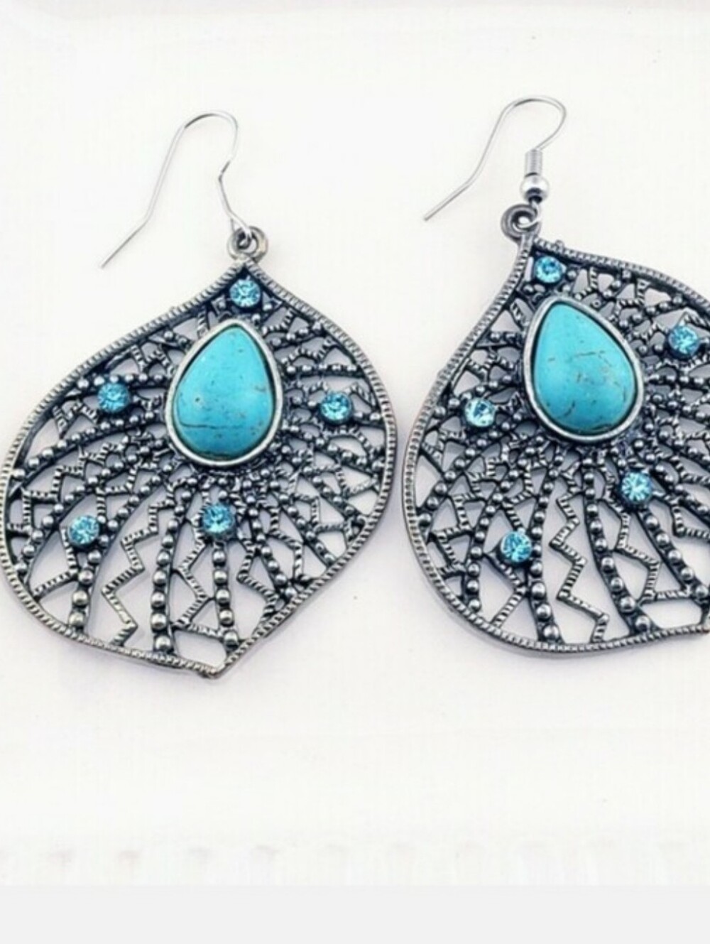 Boho Turquoise Curvy Teardrop Filigree Dangle Earrings With Scattered Rhinestone